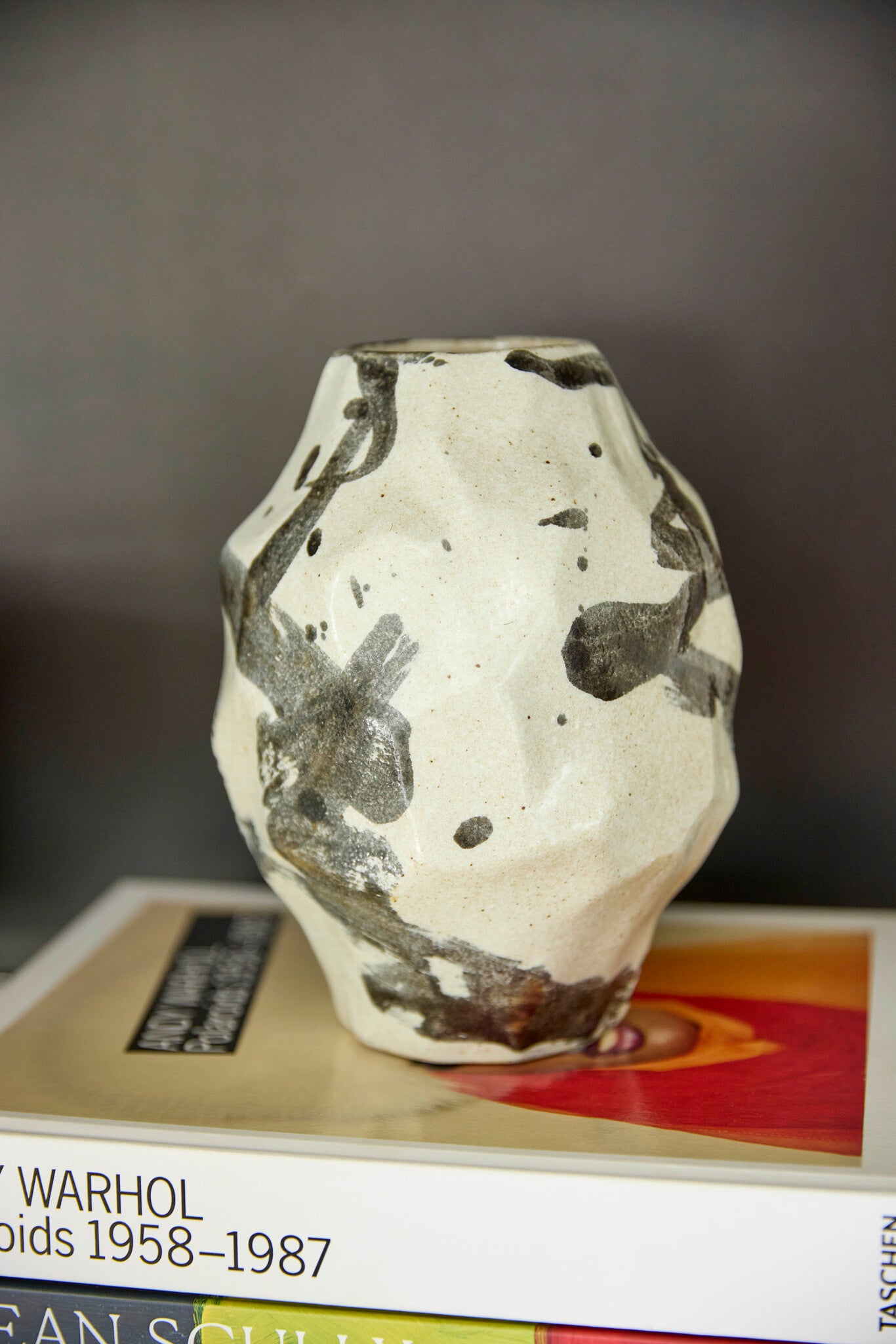 Mod Vase | Black And White - Small - Image 9