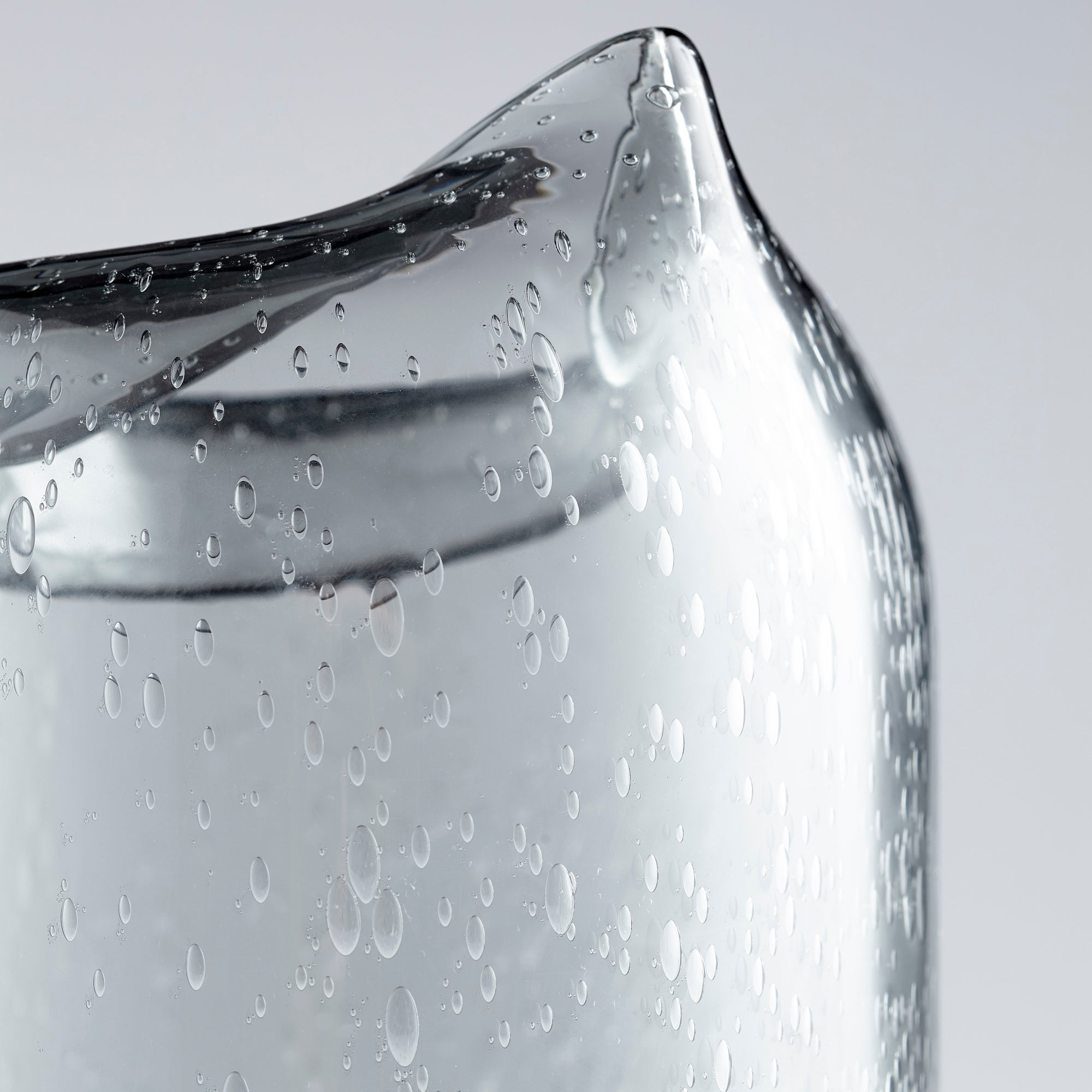 Oxtail Vase | Clear - Small - Image 2