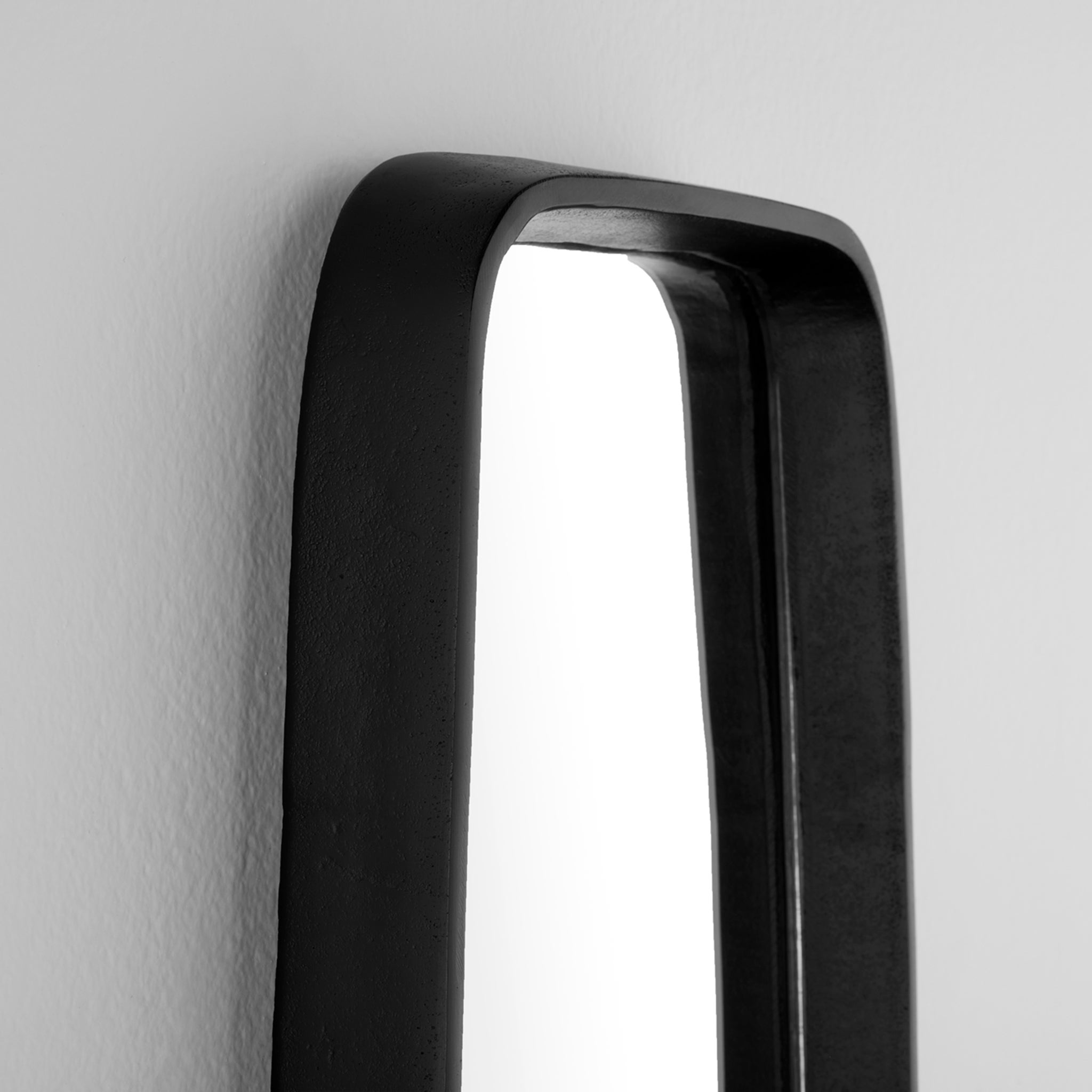 Pavo Mirror | Black - Image 2