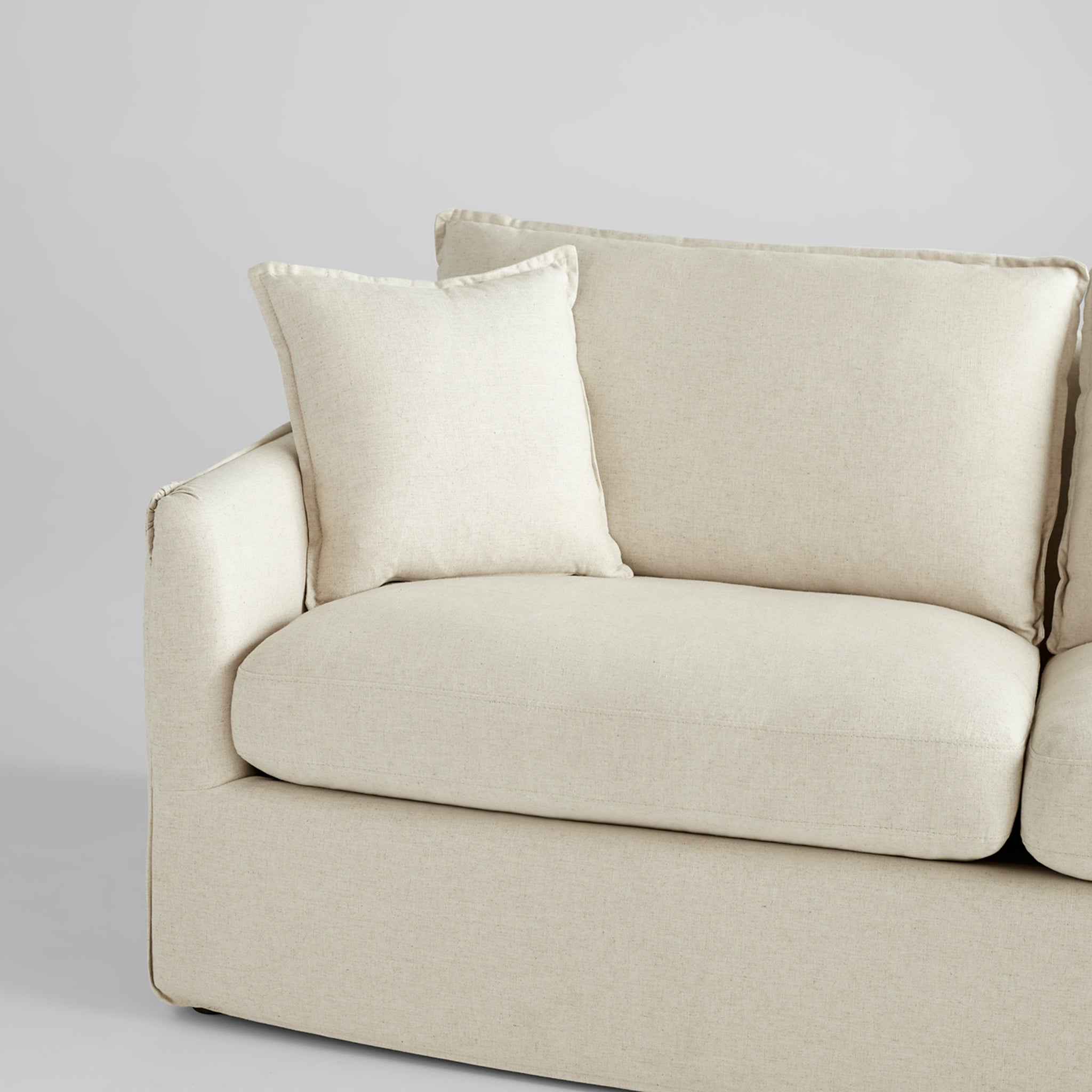 Sovente Sofa | Cream - Image 4